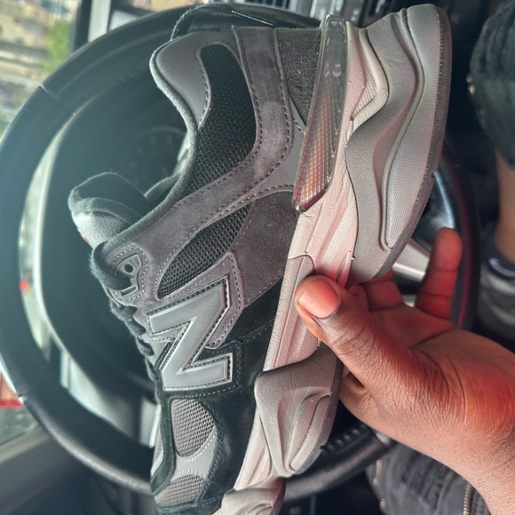 9060 - Picture 3 of 7